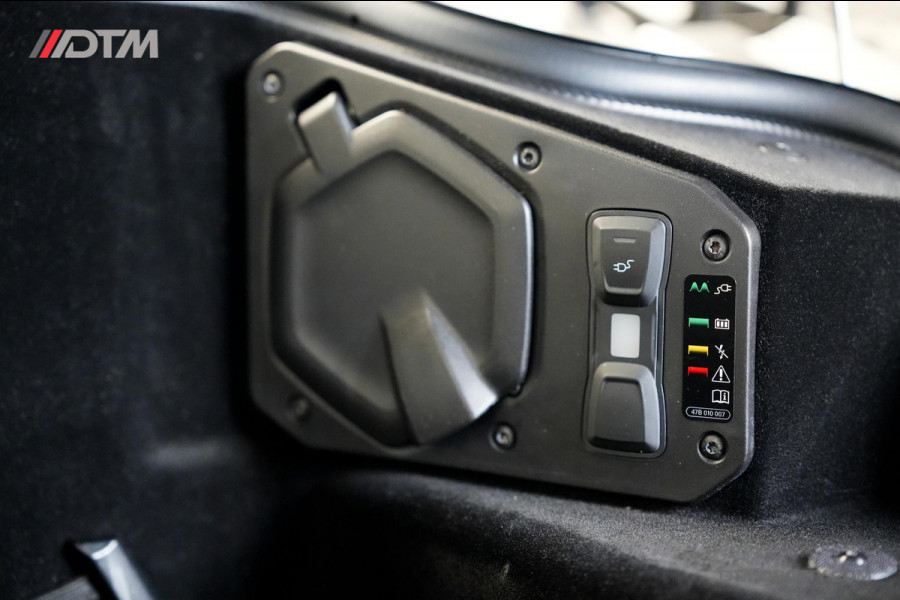 Lamborghini Revuelto | Passenger Display | Carbon Interior
