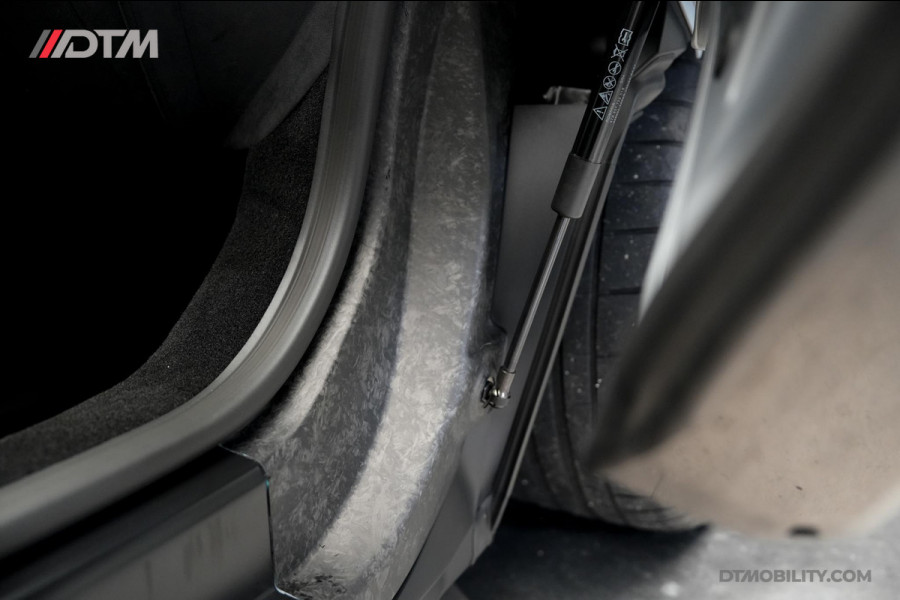 Lamborghini Revuelto | Passenger Display | Carbon Interior
