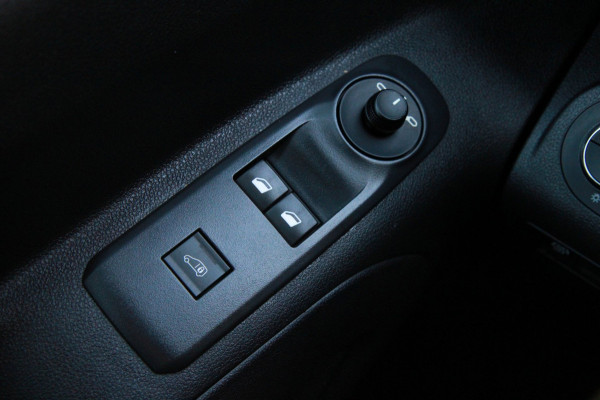 Opel Combo 1.5D L1H1 Edition / Navi & App Connect / Stuur verwarming / PDC