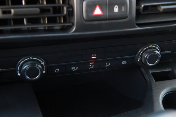 Opel Combo 1.5D L1H1 Edition / Navi & App Connect / Stuur verwarming / PDC