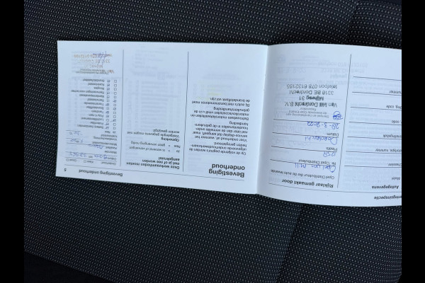 Opel Combo 1.5D L1H1 Edition / Navi & App Connect / Stuur verwarming / PDC