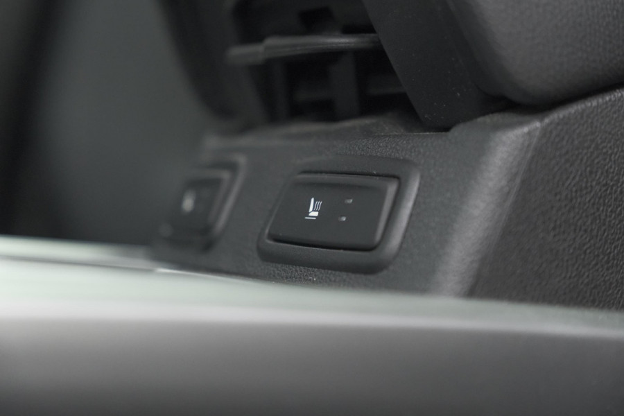 Renault Kadjar TCe 140 EDC Bose | Trekhaak | Panoramadak | Allseason Banden | Camera