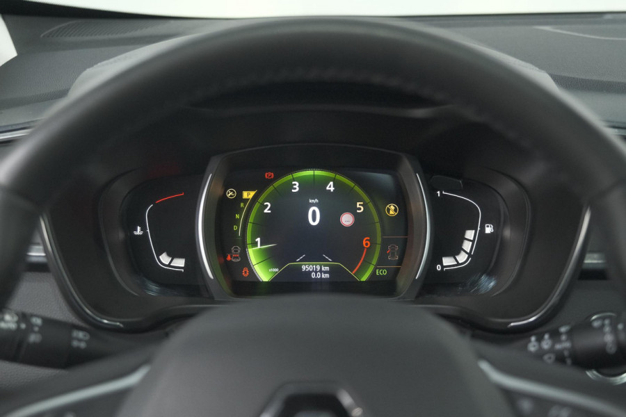 Renault Kadjar TCe 140 EDC Bose | Trekhaak | Panoramadak | Allseason Banden | Camera