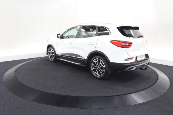 Renault Kadjar TCe 140 EDC Bose | Trekhaak | Panoramadak | Allseason Banden | Camera