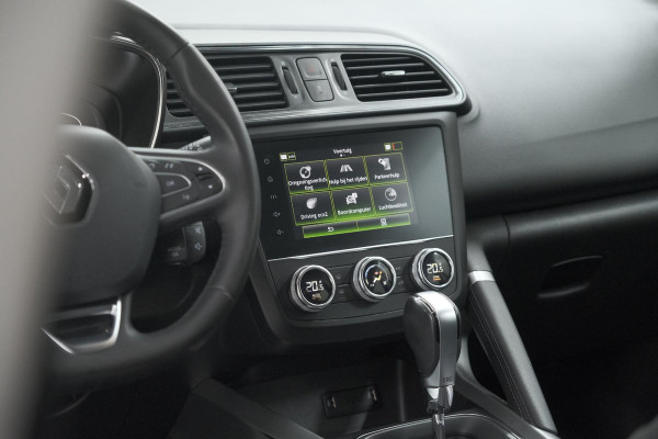 Renault Kadjar TCe 140 EDC Bose | Trekhaak | Panoramadak | Allseason Banden | Camera
