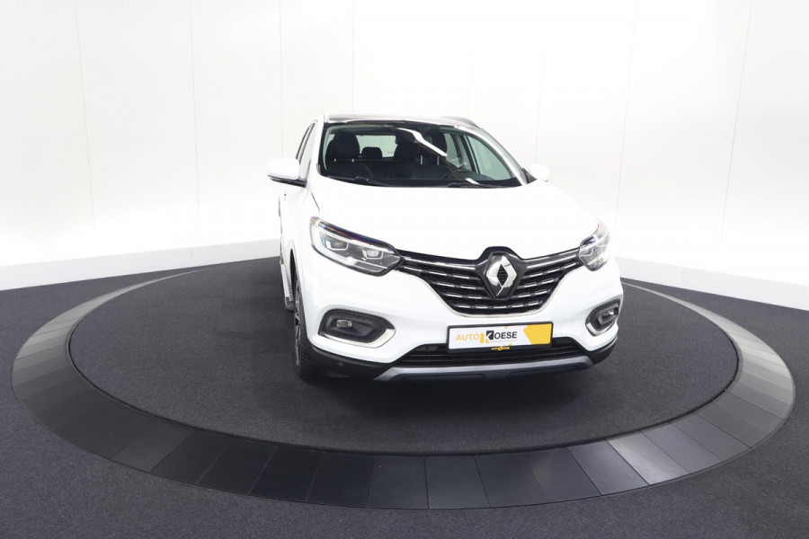Renault Kadjar TCe 140 EDC Bose | Trekhaak | Panoramadak | Allseason Banden | Camera
