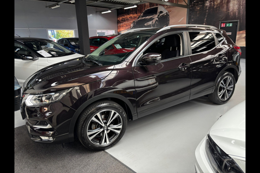 Nissan QASHQAI 1.2 N-Connecta / Camera / Navigatie