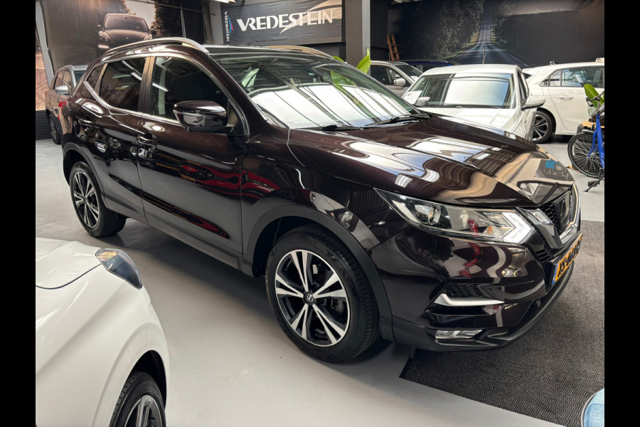 Nissan QASHQAI 1.2 N-Connecta / Camera / Navigatie