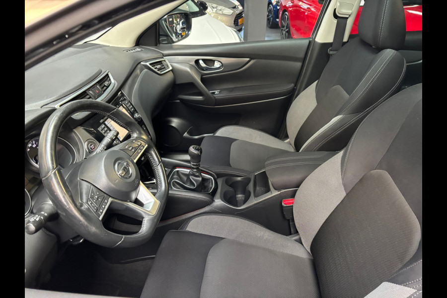 Nissan QASHQAI 1.2 N-Connecta / Camera / Navigatie