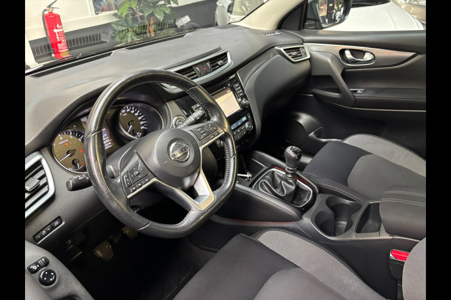 Nissan QASHQAI 1.2 N-Connecta / Camera / Navigatie