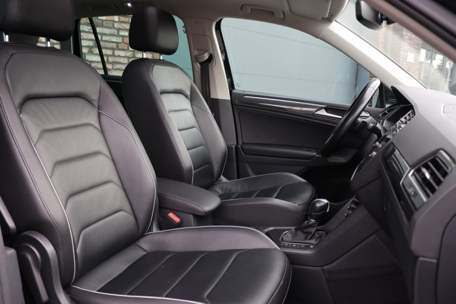 Volkswagen Tiguan 1.4 TSI ACT Comfortline Business R | Panoramadak | Trekhaak | Memory | Leder | Stoelverwarming | Surround Camera | Active-Lighting |