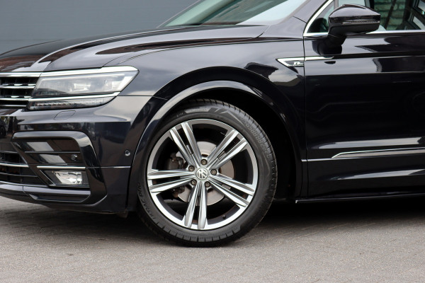 Volkswagen Tiguan 1.4 TSI ACT Comfortline Business R | Panoramadak | Trekhaak | Memory | Leder | Stoelverwarming | Surround Camera | Active-Lighting |