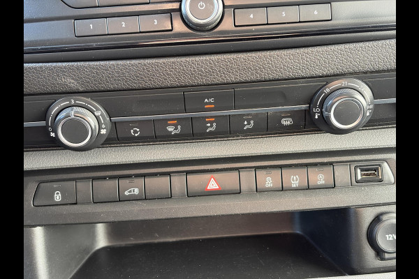 Peugeot Expert 1.5 BlueHDI 100 Premium*HAAK*CRUISE*A/C*PDC*TEL*