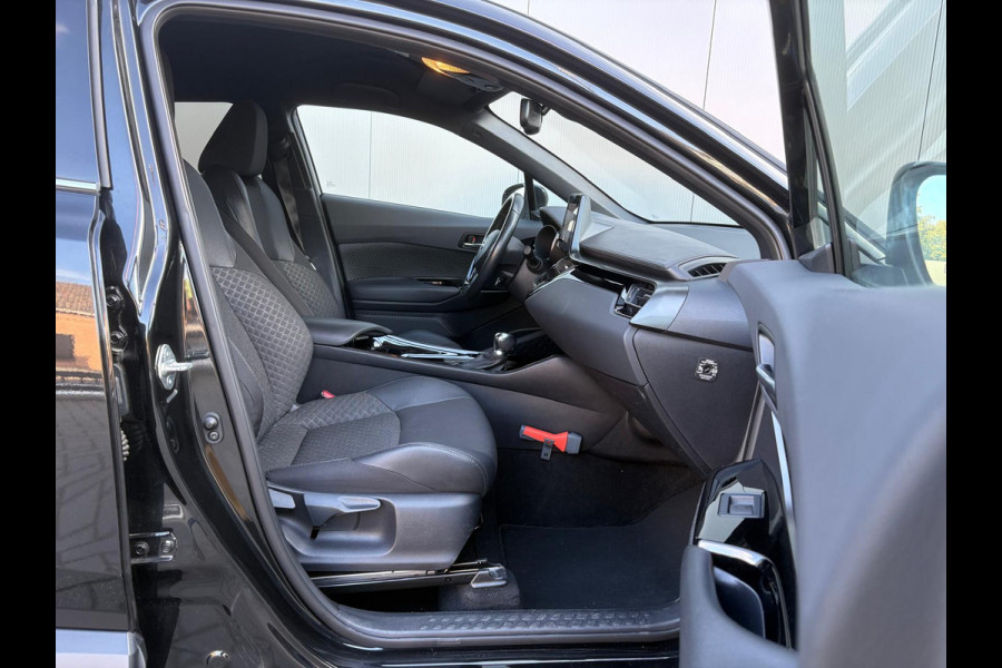 Toyota C-HR 1.8 Hybrid Automaat Dynamic Carplay-android/Camera/Parkeerhulp/Adapt.-cruise/Keyfree