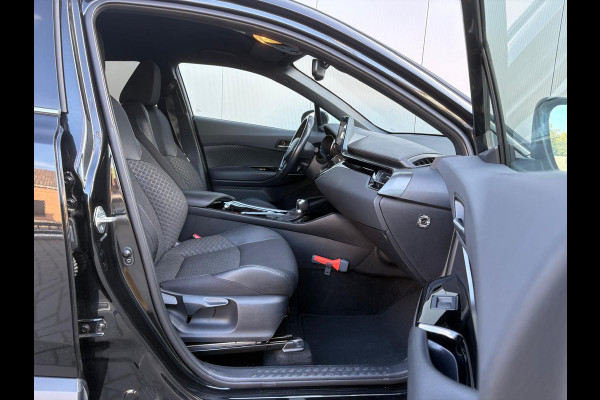 Toyota C-HR 1.8 Hybrid Automaat Dynamic Carplay-android/Camera/Parkeerhulp/Adapt.-cruise/Keyfree