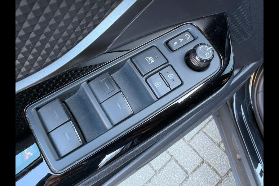 Toyota C-HR 1.8 Hybrid Automaat Dynamic Carplay-android/Camera/Parkeerhulp/Adapt.-cruise/Keyfree