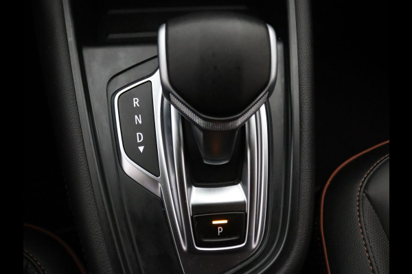 Renault Captur 140pk TCe Initiale Paris Apple Carplay/Android Auto | Climate