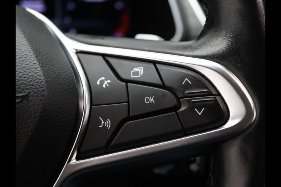 Renault Captur 140pk TCe Initiale Paris Apple Carplay/Android Auto | Climate