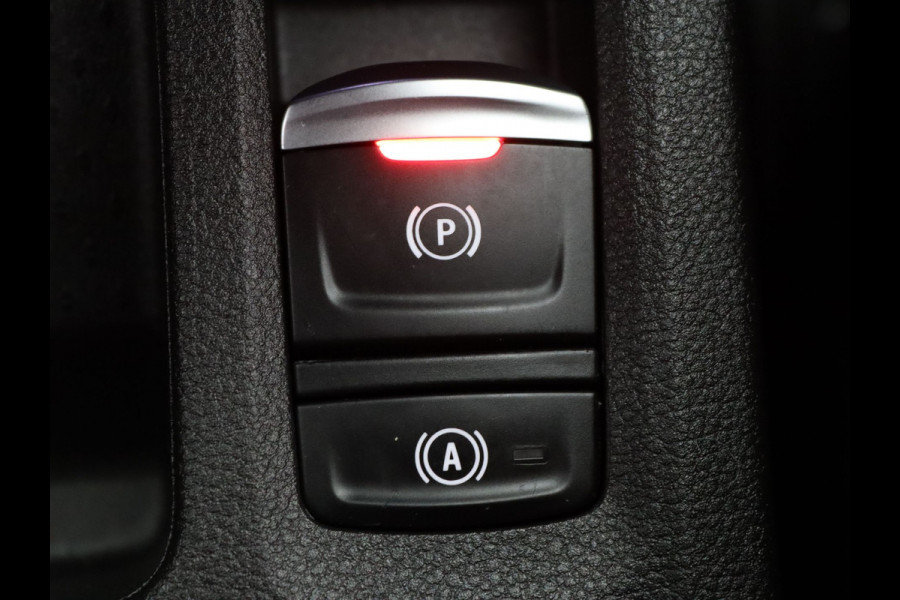 Renault Captur 140pk TCe Initiale Paris Apple Carplay/Android Auto | Climate