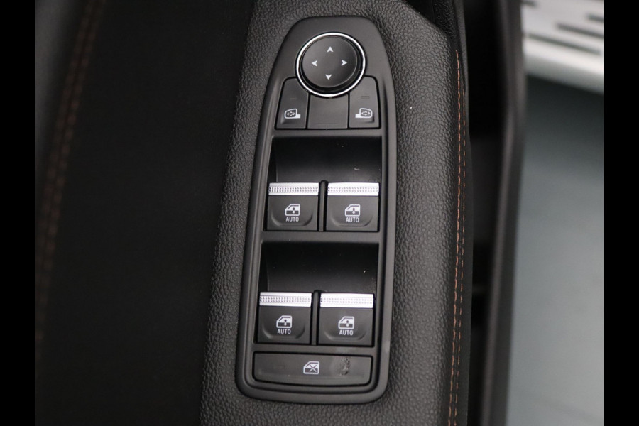 Renault Captur 140pk TCe Initiale Paris Apple Carplay/Android Auto | Climate