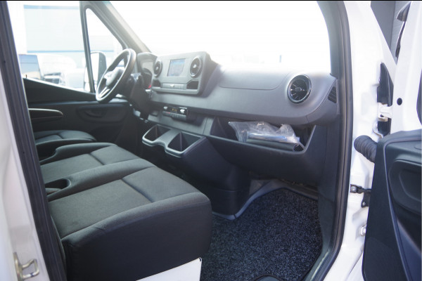 Mercedes-Benz Sprinter 516 2.2 CDI N1! DUBBELLUCHT BAKWAGEN, LAADKLEP, ZIJDEUR, AUT. 3-ZITS, 3.5T TREKHAAK, CLIMA, NAVI, CRUISE, MEUBELBAK. NL AUTO, NA