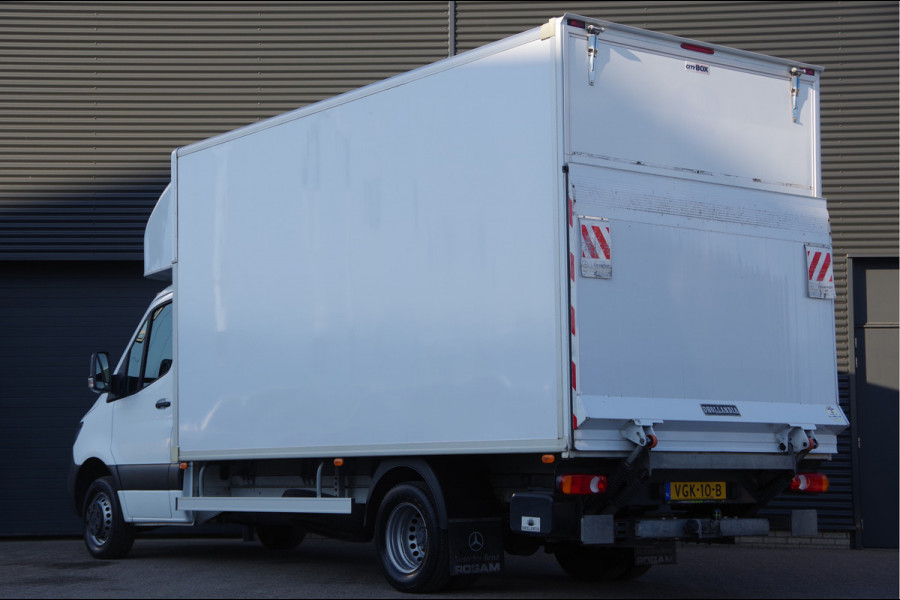 Mercedes-Benz Sprinter 516 2.2 CDI N1! DUBBELLUCHT BAKWAGEN, LAADKLEP, ZIJDEUR, AUT. 3-ZITS, 3.5T TREKHAAK, CLIMA, NAVI, CRUISE, MEUBELBAK. NL AUTO, NA
