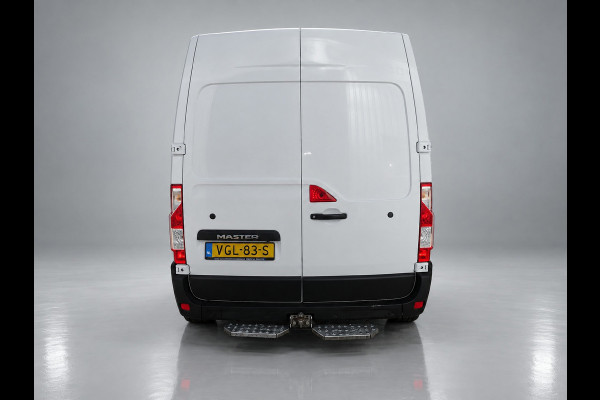 Renault Master T35 2.3 dCi 135 L2H2 Comfort Groot NAVI AIRCO TREKHAAK ZEER NETJES
