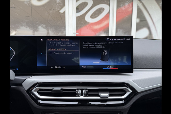 BMW 3-serie 320e PHEV / Camera / Leder / Carplay / Sensoren / Cruise /