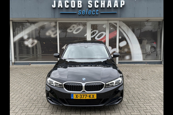 BMW 3-serie 320e PHEV / Camera / Leder / Carplay / Sensoren / Cruise /