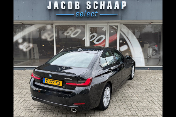 BMW 3-serie 320e PHEV / Camera / Leder / Carplay / Sensoren / Cruise /