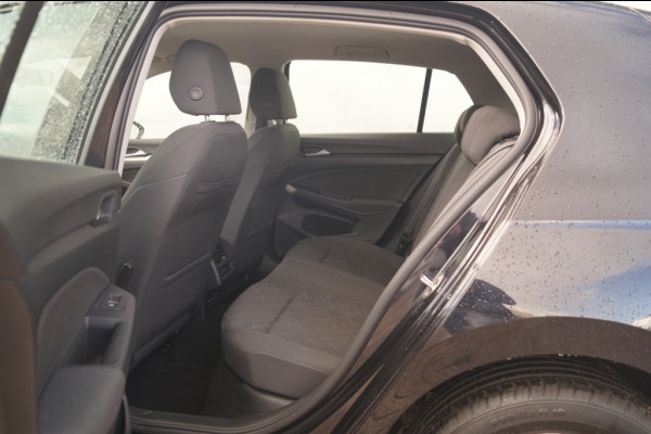 Volkswagen Golf 1.0 TSI 110pk Life -ECC-PDC-CARPLAY-ACC-