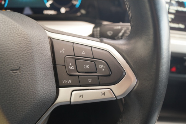 Volkswagen Golf 1.0 TSI 110pk Life -ECC-PDC-CARPLAY-ACC-