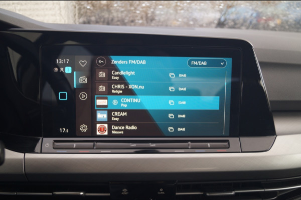 Volkswagen Golf 1.0 TSI 110pk Life -ECC-PDC-CARPLAY-ACC-