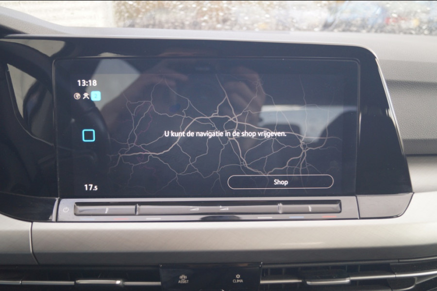 Volkswagen Golf 1.0 TSI 110pk Life -ECC-PDC-CARPLAY-ACC-