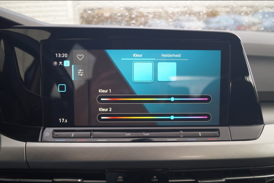 Volkswagen Golf 1.0 TSI 110pk Life -ECC-PDC-CARPLAY-ACC-