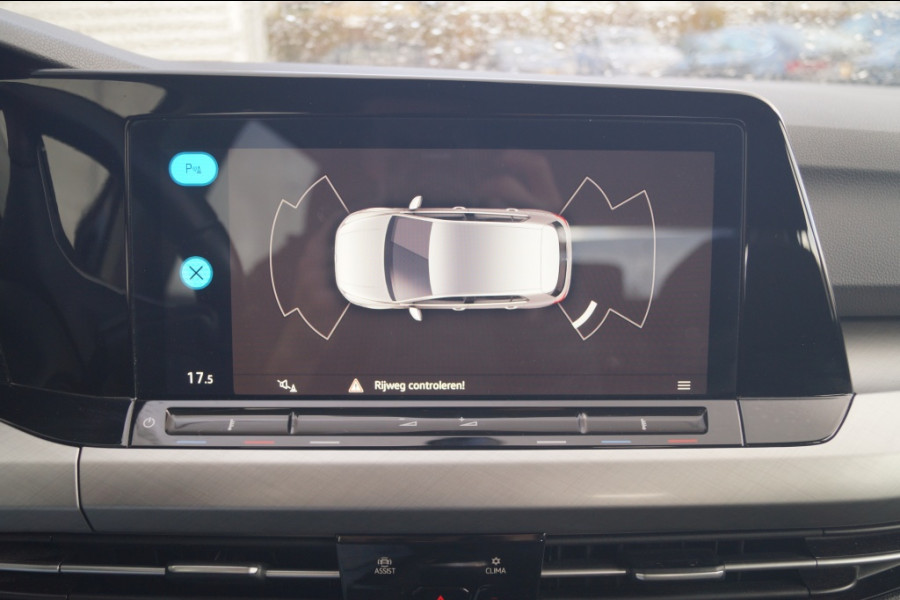 Volkswagen Golf 1.0 TSI 110pk Life -ECC-PDC-CARPLAY-ACC-