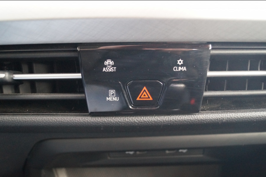 Volkswagen Golf 1.0 TSI 110pk Life -ECC-PDC-CARPLAY-ACC-