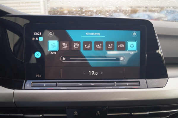 Volkswagen Golf 1.0 TSI 110pk Life -ECC-PDC-CARPLAY-ACC-