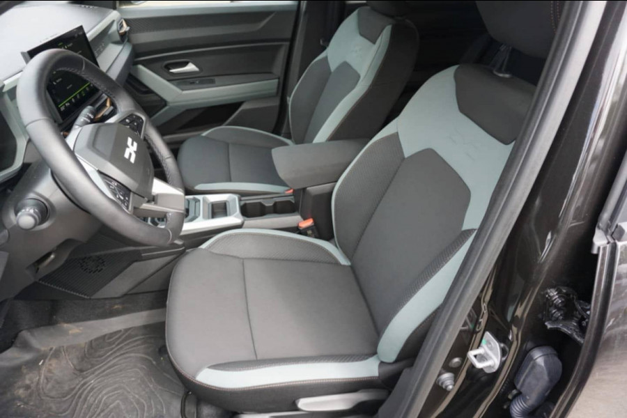 Dacia Duster 1.6 Hybrid 140 Journey