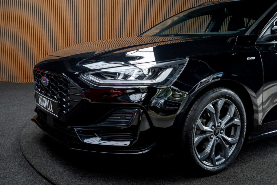 Ford FOCUS Wagon 1.0 EcoB Hybrid ST Line Navi Camera Climate PDC LED Zwarte hemelbekleding LM velgen