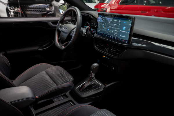 Ford FOCUS Wagon 1.0 EcoB Hybrid ST Line Navi Camera Climate PDC LED Zwarte hemelbekleding LM velgen