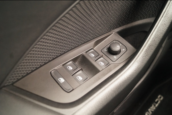 Škoda Octavia Combi 1.0 TSI 110pk Business Edition Travel -ECC-ACC-