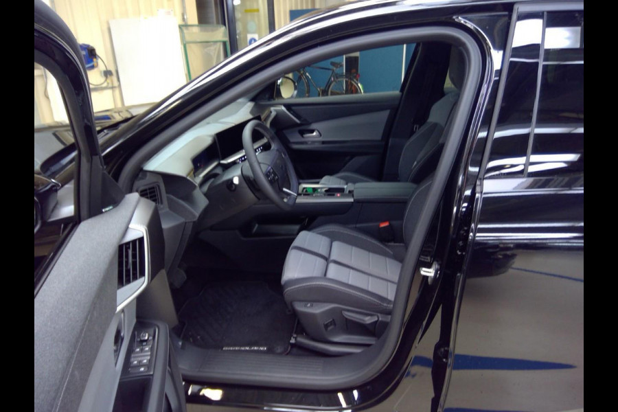 Opel Grandland 1.2 Turbo Hybrid Business Edition Panoramadak | Focal audio
