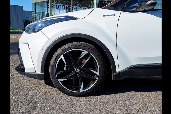 Toyota C-HR 1.8 Hybrid GR Sport | Trekhaak | 19'LM | Bindspot | LED | Two-Tone | Carplay |