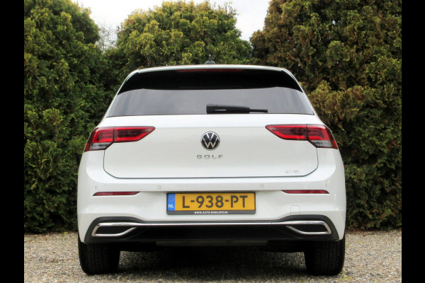Volkswagen Golf 1.5 eTSI Style Automaat * Led * Camera *