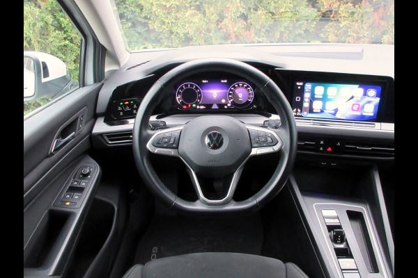 Volkswagen Golf 1.5 eTSI Style Automaat * Led * Camera *