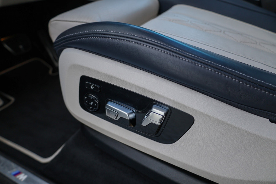 BMW X7 xDrive40d High Executive | VOL! | INDIVIDUAL LEDER | MASSAGE | SKYLOUNGE | CO PILOT | H/K |