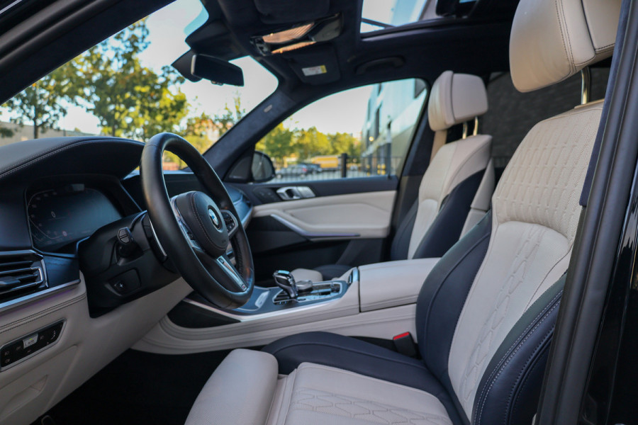 BMW X7 xDrive40d High Executive | VOL! | INDIVIDUAL LEDER | MASSAGE | SKYLOUNGE | CO PILOT | H/K |