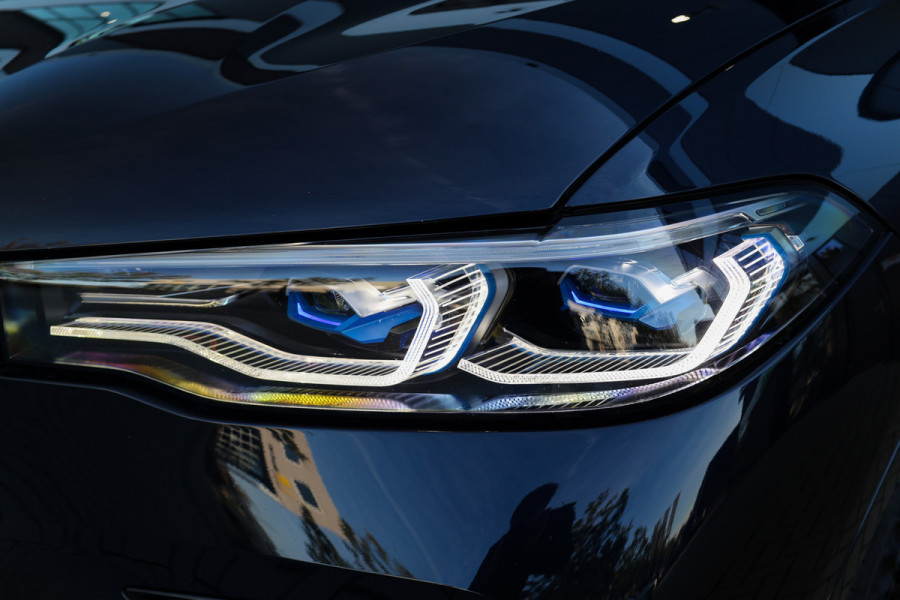 BMW X7 xDrive40d High Executive | VOL! | INDIVIDUAL LEDER | MASSAGE | SKYLOUNGE | CO PILOT | H/K |