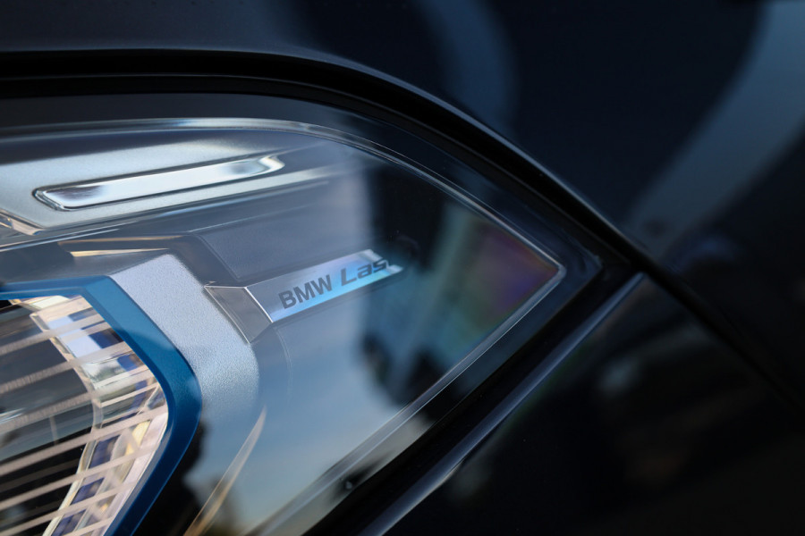 BMW X7 xDrive40d High Executive | VOL! | INDIVIDUAL LEDER | MASSAGE | SKYLOUNGE | CO PILOT | H/K |